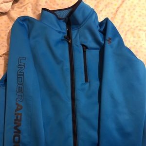 Boys Under Armor jacket never worn only tried on